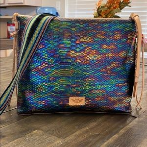 Sierra Downtown Cross-body